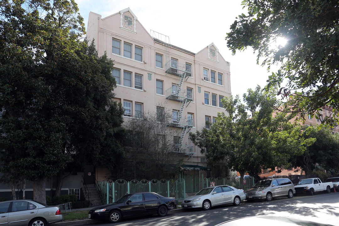 Ashmont Apartments...Art Deco Building...N..., usc, 908 S Hobart Blvd, Los Angeles, CA 90006, USA, Photo:1