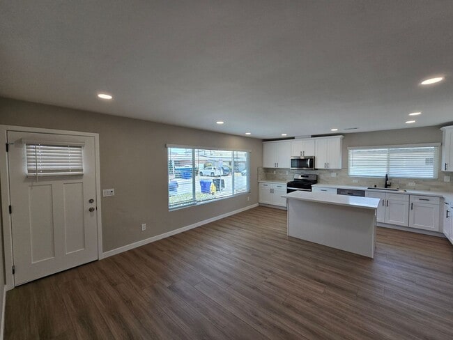 4960 Rockford Dr, undefined, 4960 Rockford Dr, San Diego, CA 92115, Photo:2