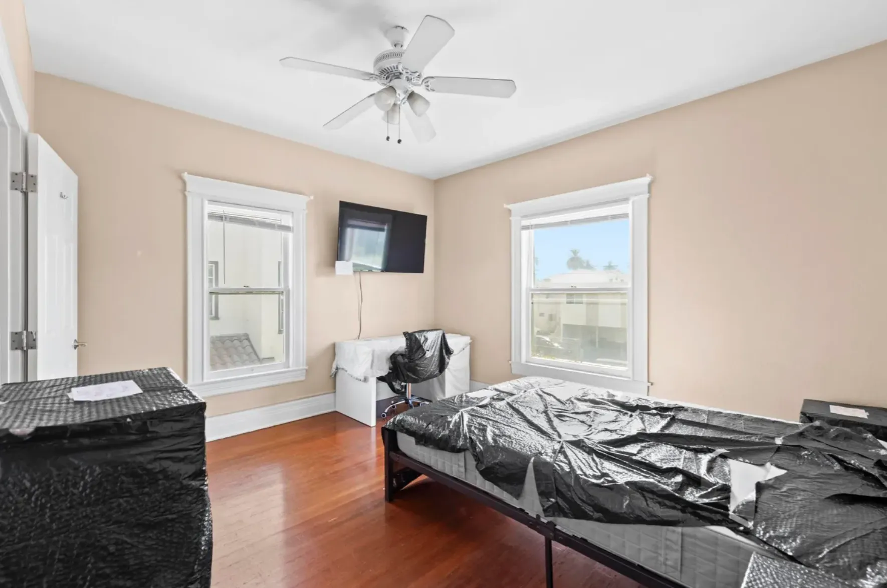 2660-2662 Orchard Ave., undefined, 2662 Orchard Ave., Los Angeles, CA 90007, USA, Photo:7