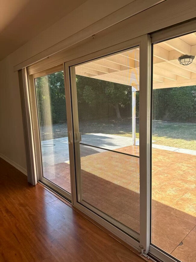 18241 Schoenborn St, csun, 18241 Schoenborn St, Northridge, CA 91325, Photo:3