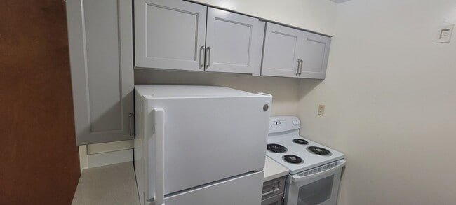1932 Haste St Unit 9, undefined, 1932 Haste St, Berkeley, CA 94704, Photo:1