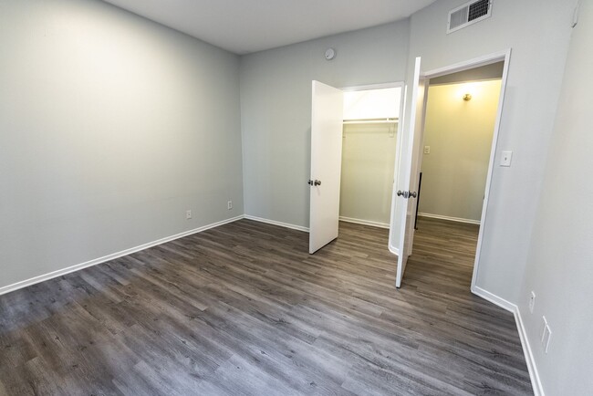 845 S. Kingsley, undefined, 845 S Kingsley Dr, Los Angeles, CA 90005, USA, Photo:6