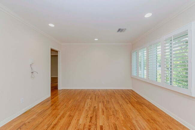 2740 Burkshire Ave, undefined, 2740 Burkshire Ave, Los Angeles, CA 90064, Photo:4