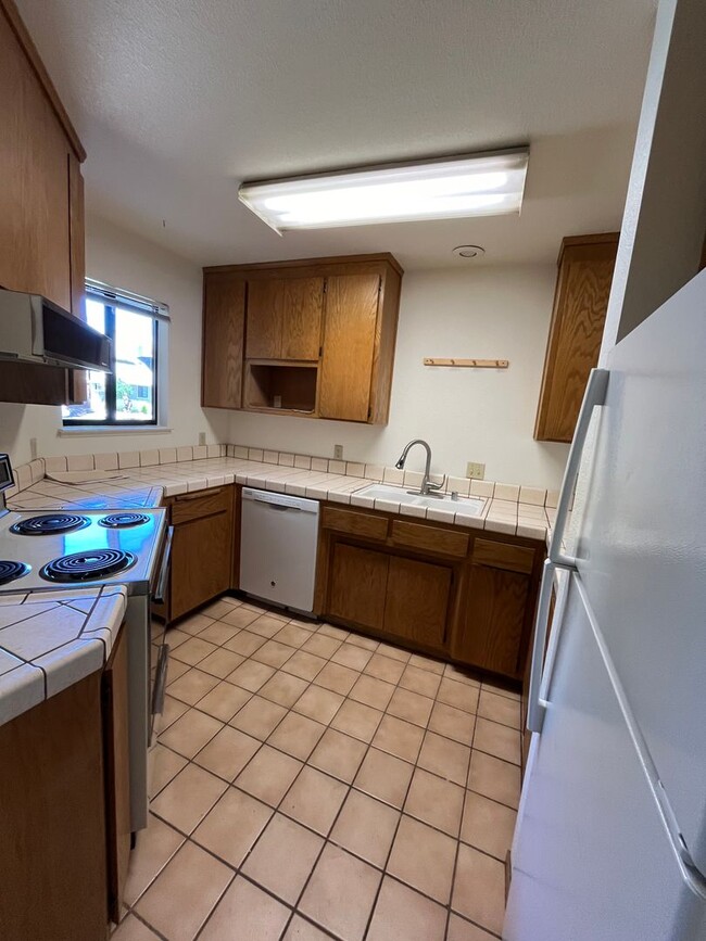 870 Adams St, undefined, 870 Adams St Unit 870 Adams Street, C, Davis, CA 95616, Photo:4
