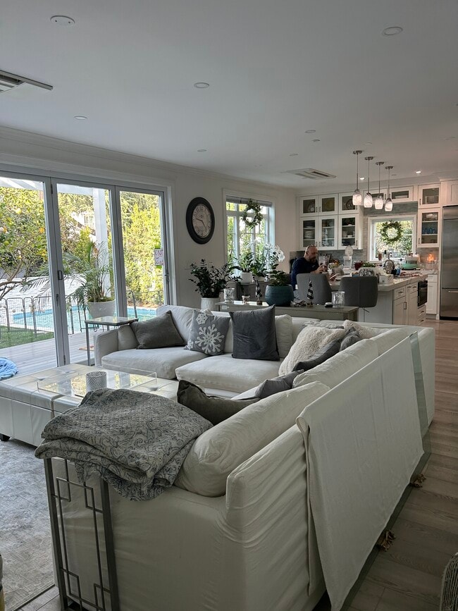 12150 Dunoon Ln, undefined, 12150 Dunoon Ln, Los Angeles, CA 90049, Photo:4