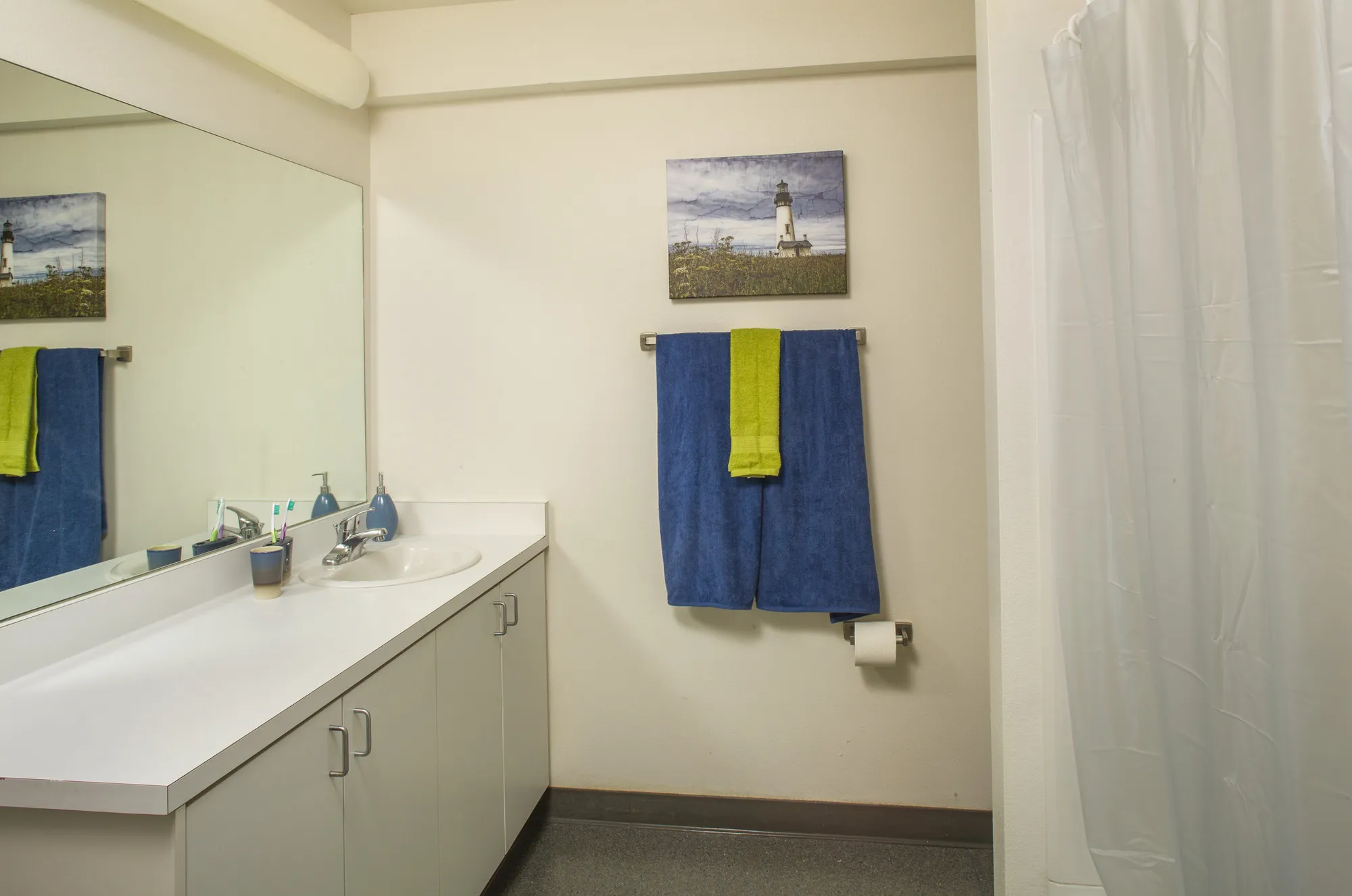 Tropicana Student Housing, undefined, 811 Camino Pescadero, Goleta, CA 93117, Photo:2