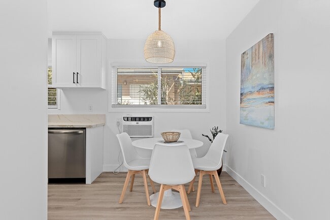 11627 Mayfield Ave, undefined, 11627 Mayfield Ave, Los Angeles, CA 90049, Photo:2