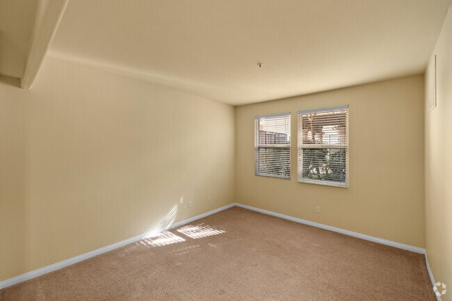 The Villagio, csun, 19053 Nordhoff St, Northridge, CA 91324, Photo:4
