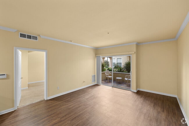 The Villagio, csun, 19053 Nordhoff St, Northridge, CA 91324, Photo:3