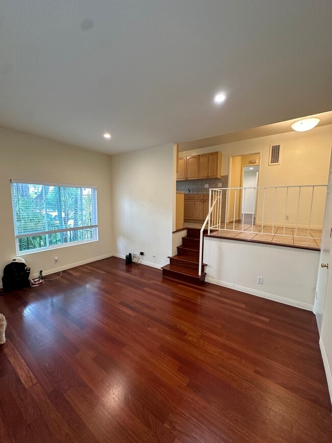 1034 9th St, undefined, 1034 9th St, Santa Monica, CA 90403, Photo:2
