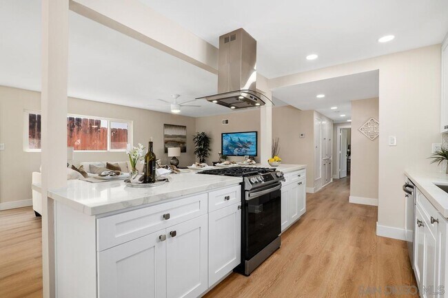 5051 Lenore Dr, undefined, 5051 Lenore Dr, San Diego, CA 92115, Photo:4