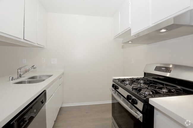10435 Lindley Ave, csun, 10435 Lindley Ave, Northridge, CA 91326, Photo:1