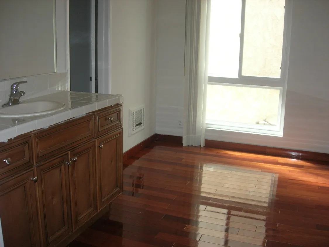 690 Veteran, undefined, 690 Veteran Ave, Los Angeles, CA 90024, USA, Photo:5