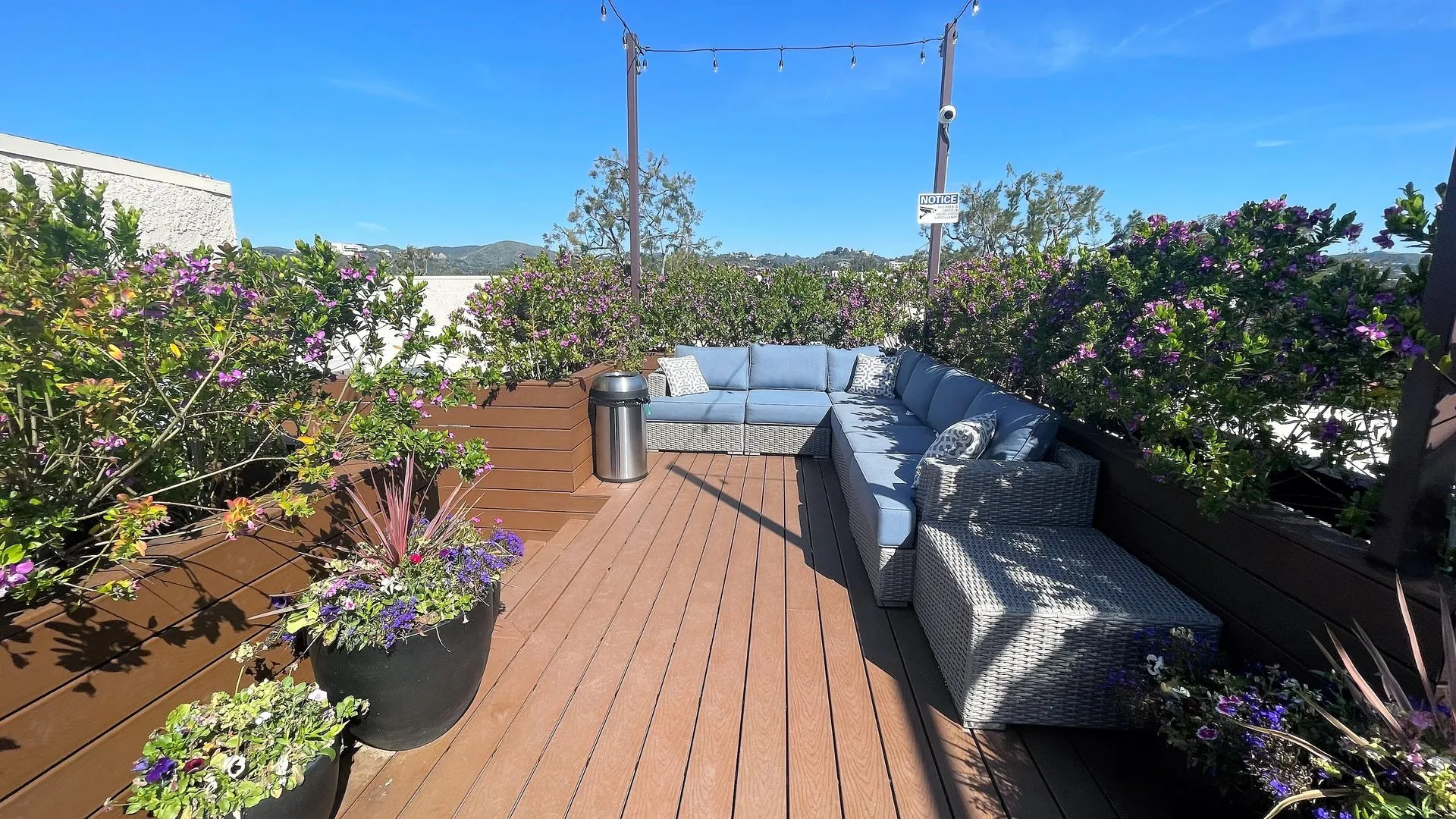 Strathmore Regency, undefined, 11050 Strathmore Dr, Los Angeles, CA 90024, USA, Photo:1