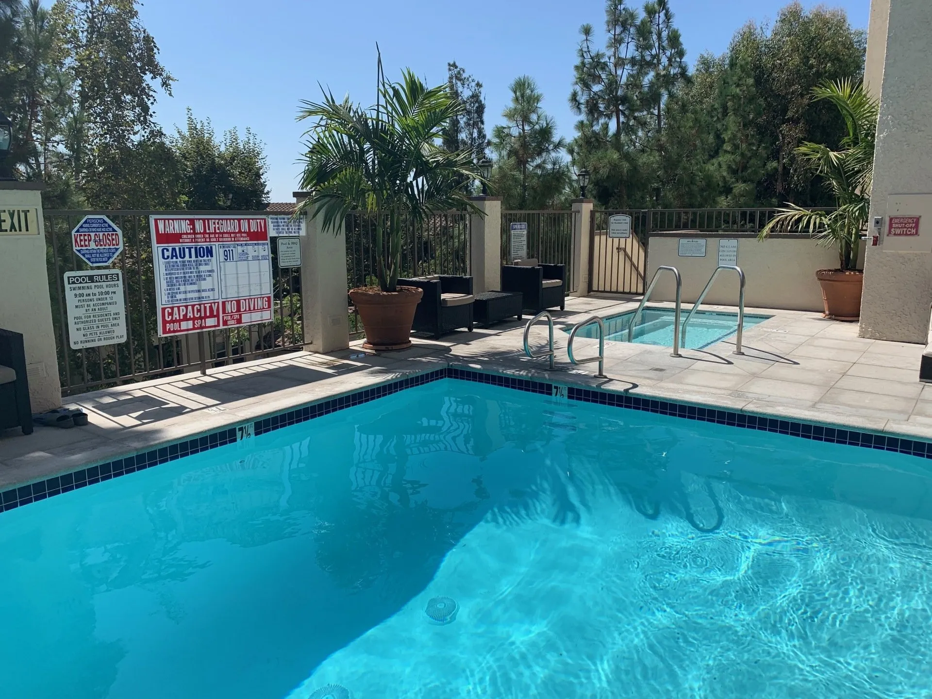 Strathmore Regency, undefined, 11050 Strathmore Dr, Los Angeles, CA 90024, USA, Photo:2