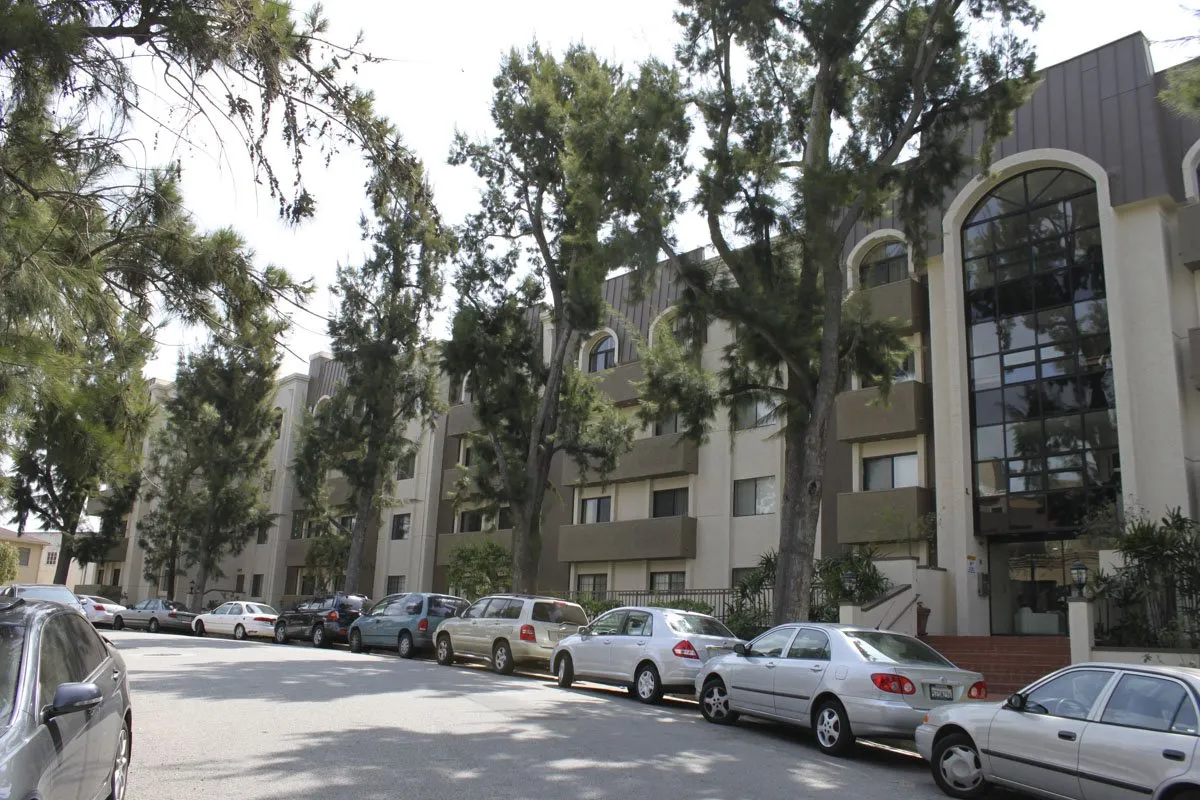 Strathmore Regency, undefined, 11050 Strathmore Dr, Los Angeles, CA 90024, USA, Photo:6