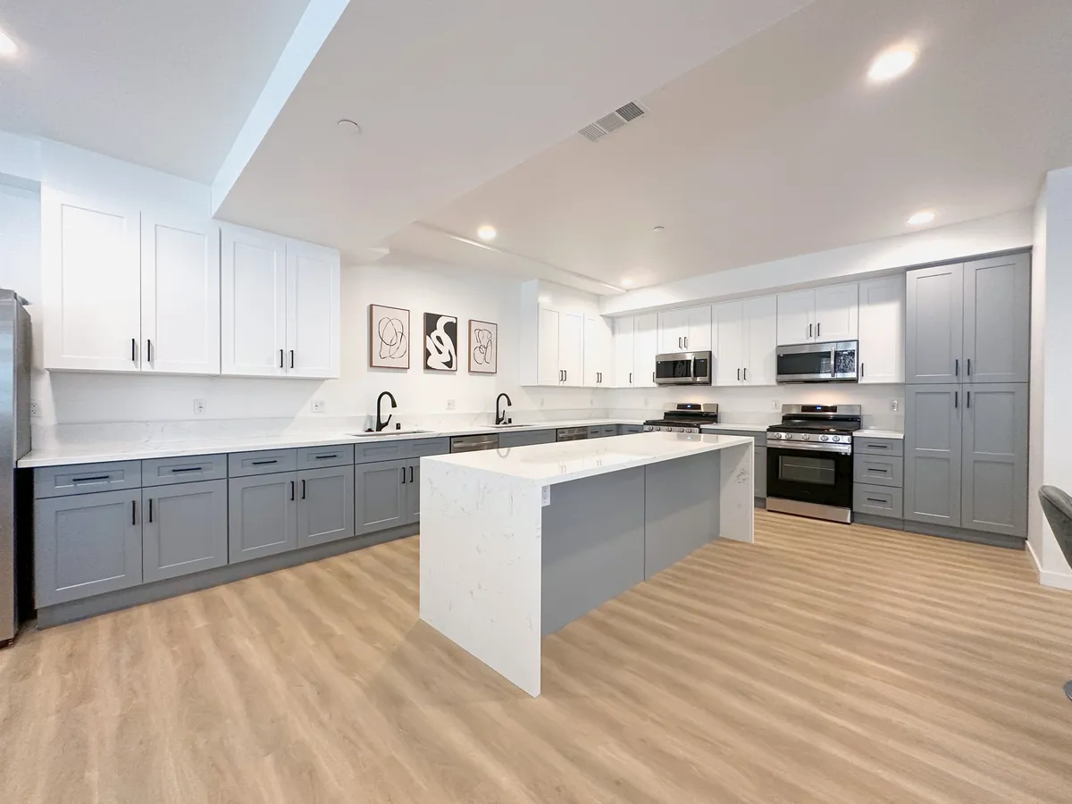1654 W 35th St, usc, 1654 W 35th St, Los Angeles, CA 90018, Photo:1