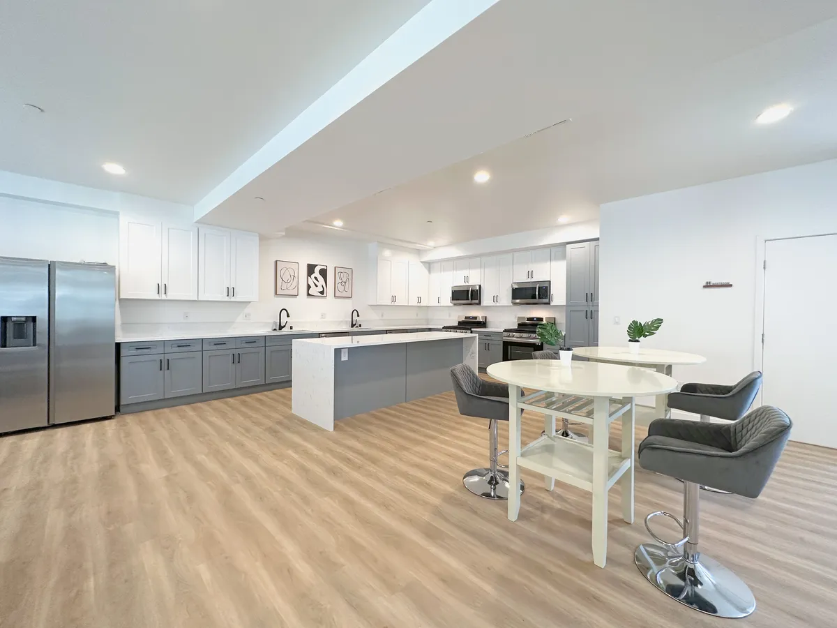 1654 W 35th St, usc, 1654 W 35th St, Los Angeles, CA 90018, Photo:2