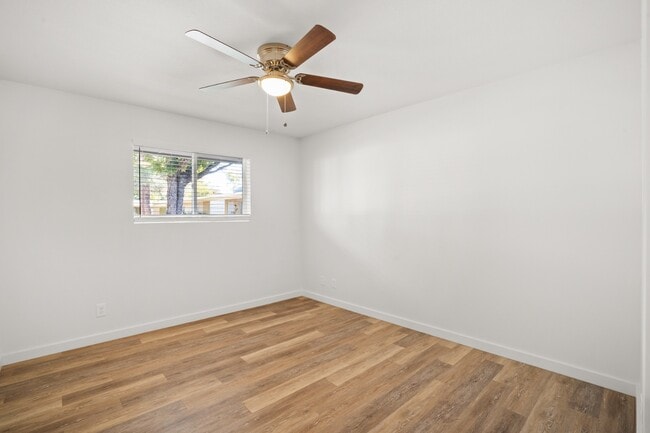 1245 W 4th St Unit 2, undefined, 1245 W 4th St, Tempe, AZ 85281, Photo:2