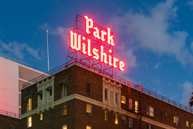 Park Wilshire, undefined, 2424 Wilshire Blvd, Los Angeles, CA 90057, USA, Photo:2