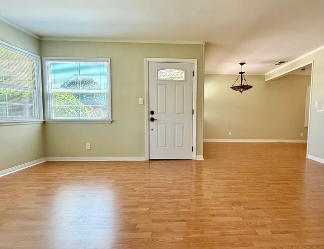7451 Wish Ave, csun, 7451 Wish Ave, Van Nuys, CA 91406, Photo:1