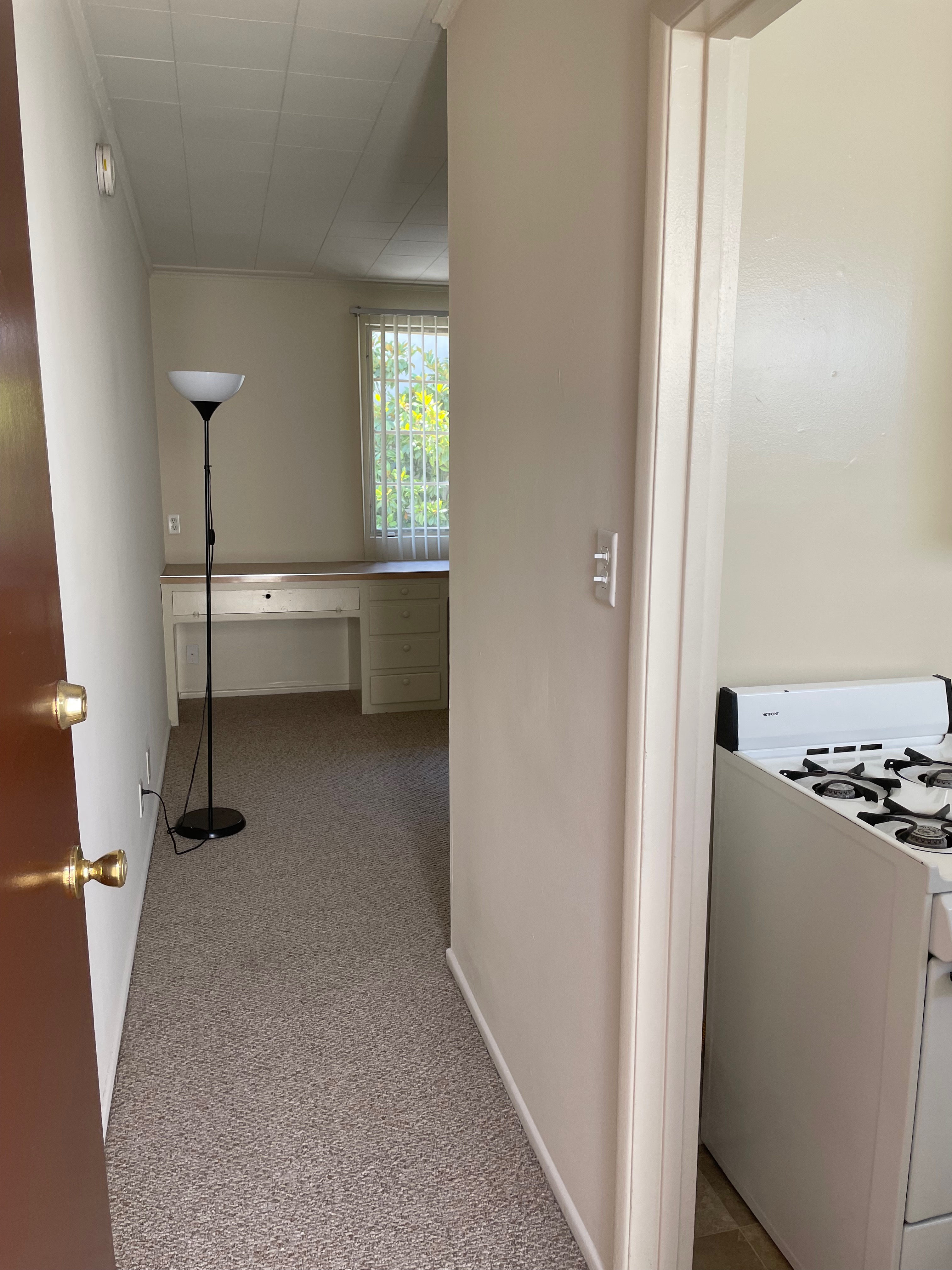 Westwood Apartments, ucla, 801 Levering Ave, Los Angeles, CA 90024, USA, Photo:3