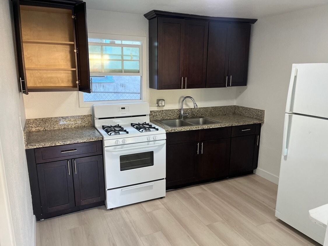 3442 1st St Unit 3442 1/2, undefined, 3442 1st St Unit 3442 1/2, Los Angeles, CA 90063, Photo:0