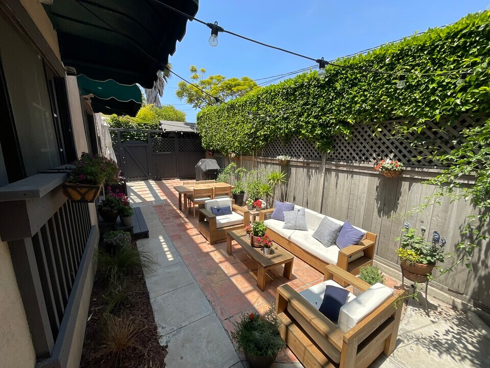 424 Ocean Park Blvd Unit 1, smc, 424 Ocean Park Blvd, Santa Monica, CA 90405, USA, Photo:0