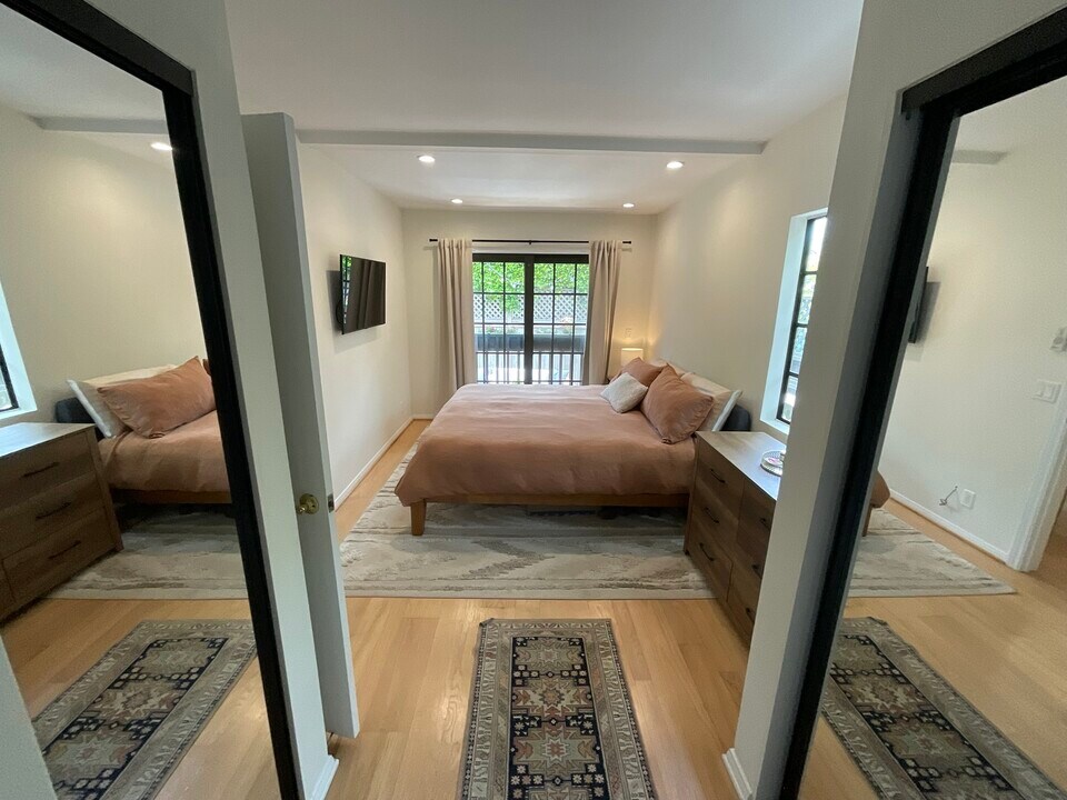 424 Ocean Park Blvd Unit 1, smc, 424 Ocean Park Blvd, Santa Monica, CA 90405, USA, Photo:5