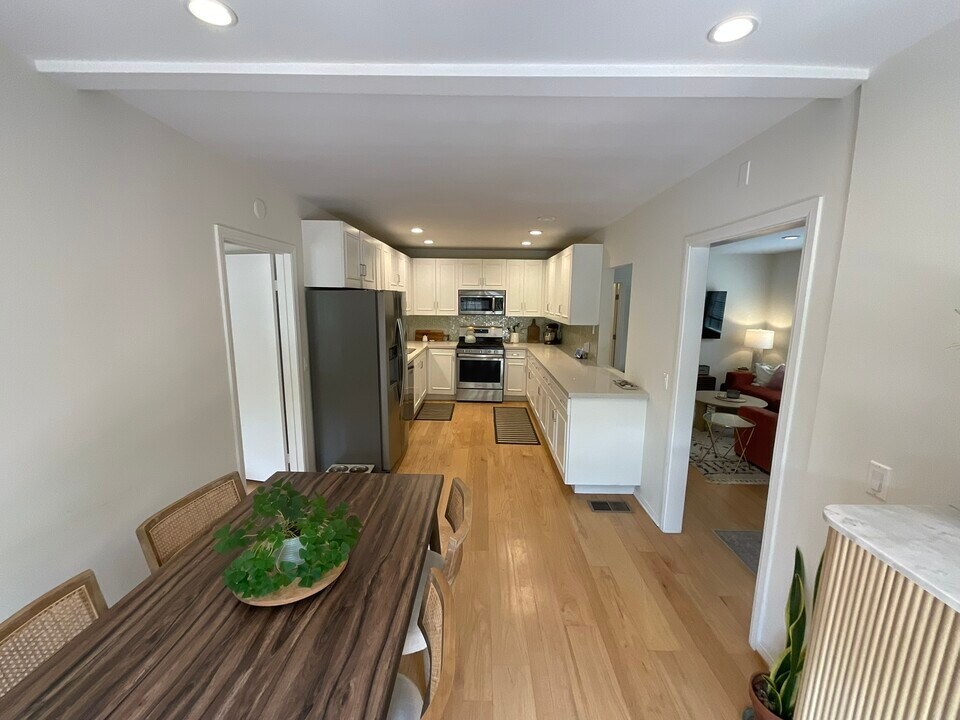 424 Ocean Park Blvd Unit 1, smc, 424 Ocean Park Blvd, Santa Monica, CA 90405, USA, Photo:7