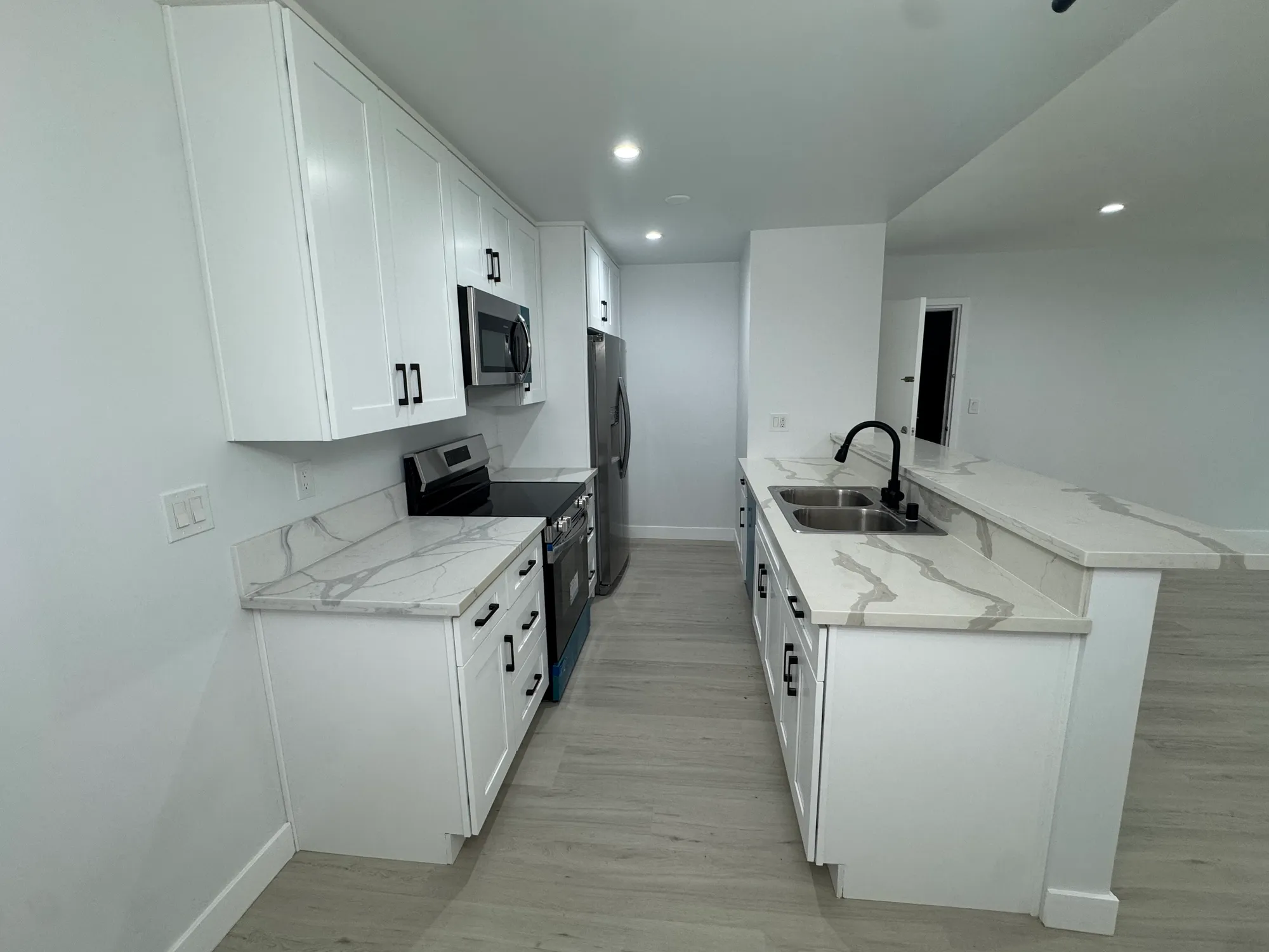 Bentley Villa, undefined, 2332 S Bentley Ave, Los Angeles, CA 90064, USA, Photo:3