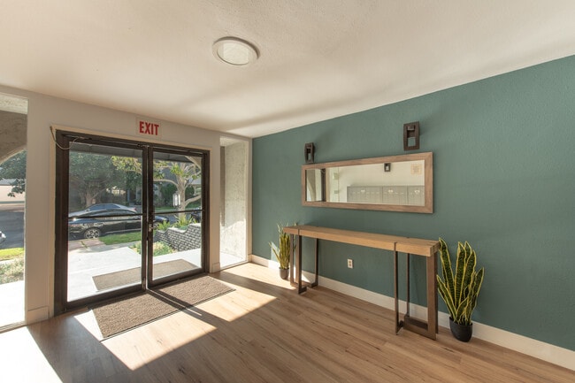 1834 Bentley, undefined, 1834 S Bentley Ave, Los Angeles, CA 90025, Photo:3
