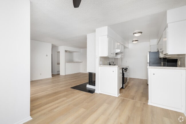 11810 Mayfield Ave, undefined, 11810 Mayfield Ave, Los Angeles, CA 90049, Photo:2
