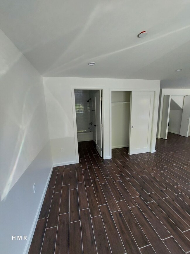 749 1/2 E Ave 43, undefined, 749 1/2 E Ave 43, Los Angeles, CA 90031, Photo:4