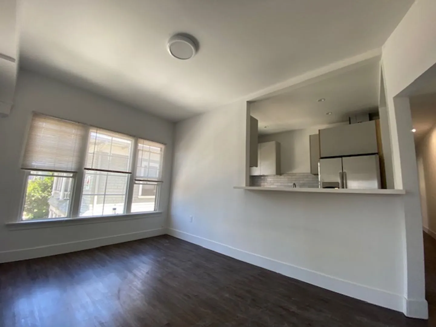 Dos Diablos, undefined, 2666 Orchard Ave., Los Angeles, CA 90007, USA, Photo:9