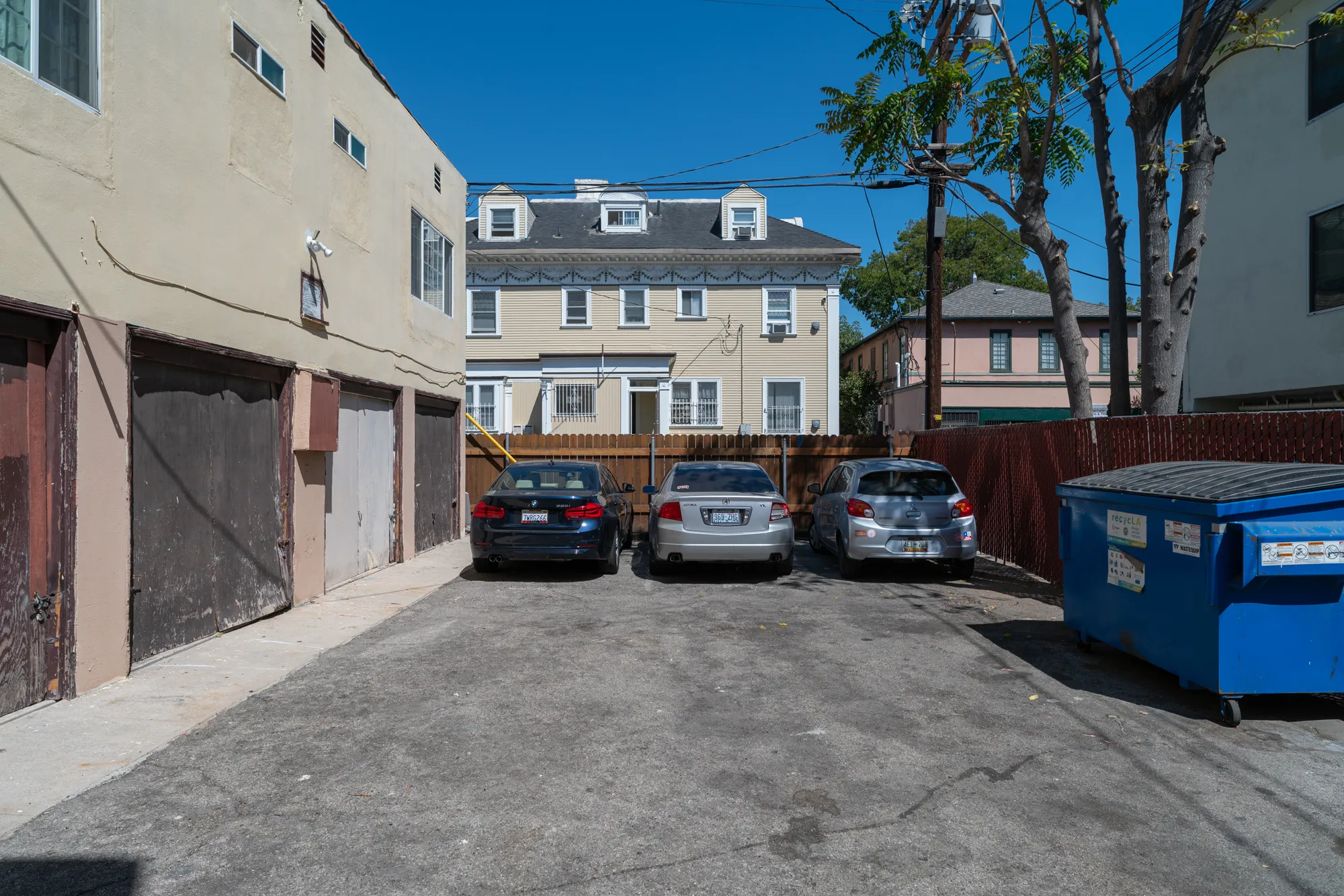 Dos Diablos, undefined, 2666 Orchard Ave., Los Angeles, CA 90007, USA, Photo:14