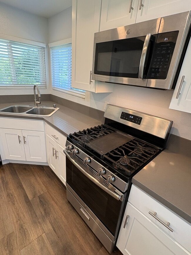 7 Rainbow Ridge, undefined, 7 Rainbow Ridge, Irvine, CA 92603, Photo:3
