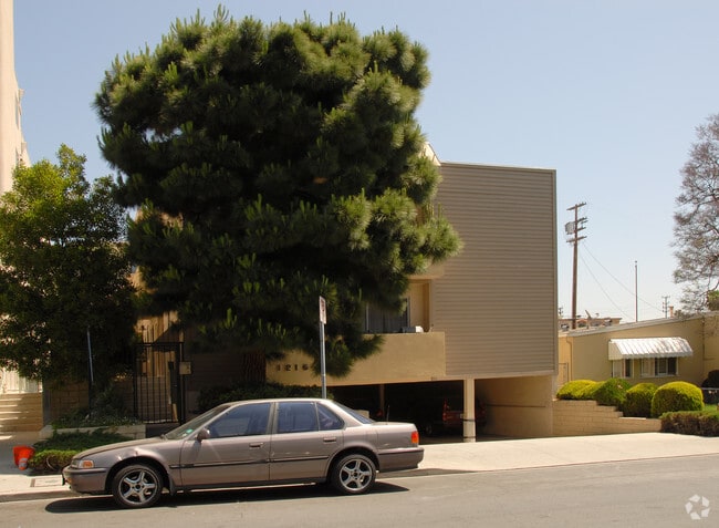 1216 Brockton Ave, undefined, 1216 Brockton Ave, Los Angeles, CA 90025, United States, Photo:1