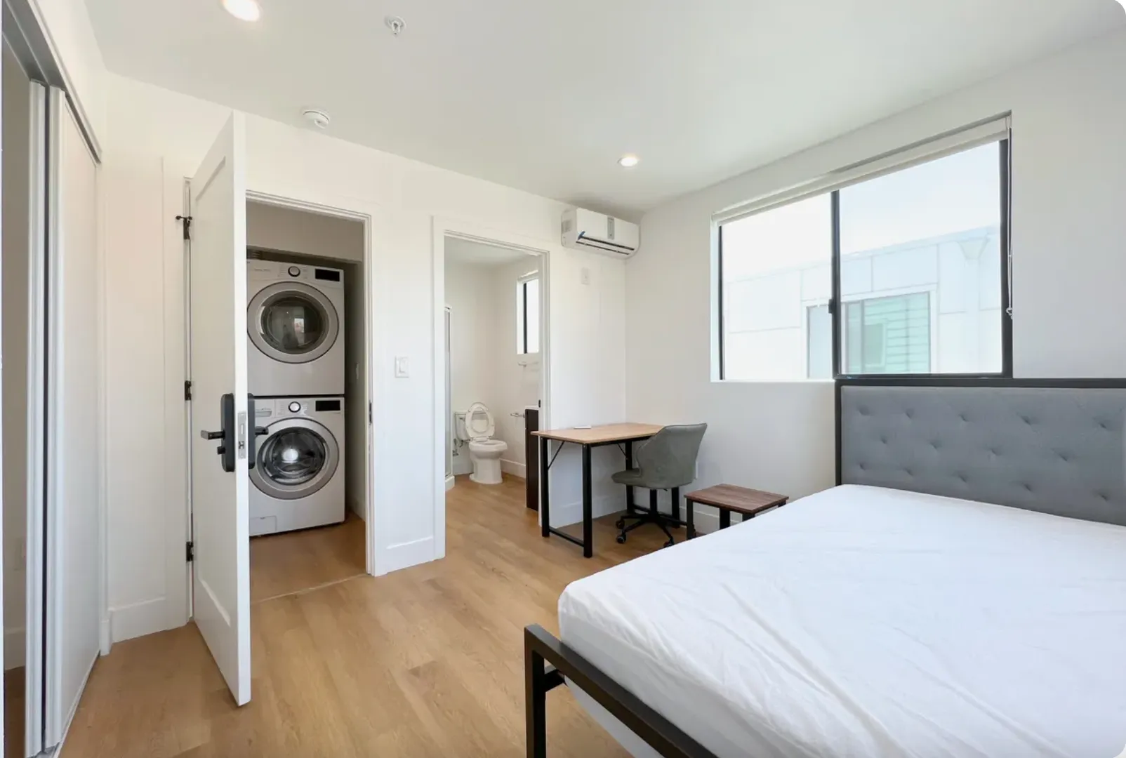 The Normandie, undefined, 3100 Normandie Ave, Los Angeles, CA 90007, USA, Photo:3