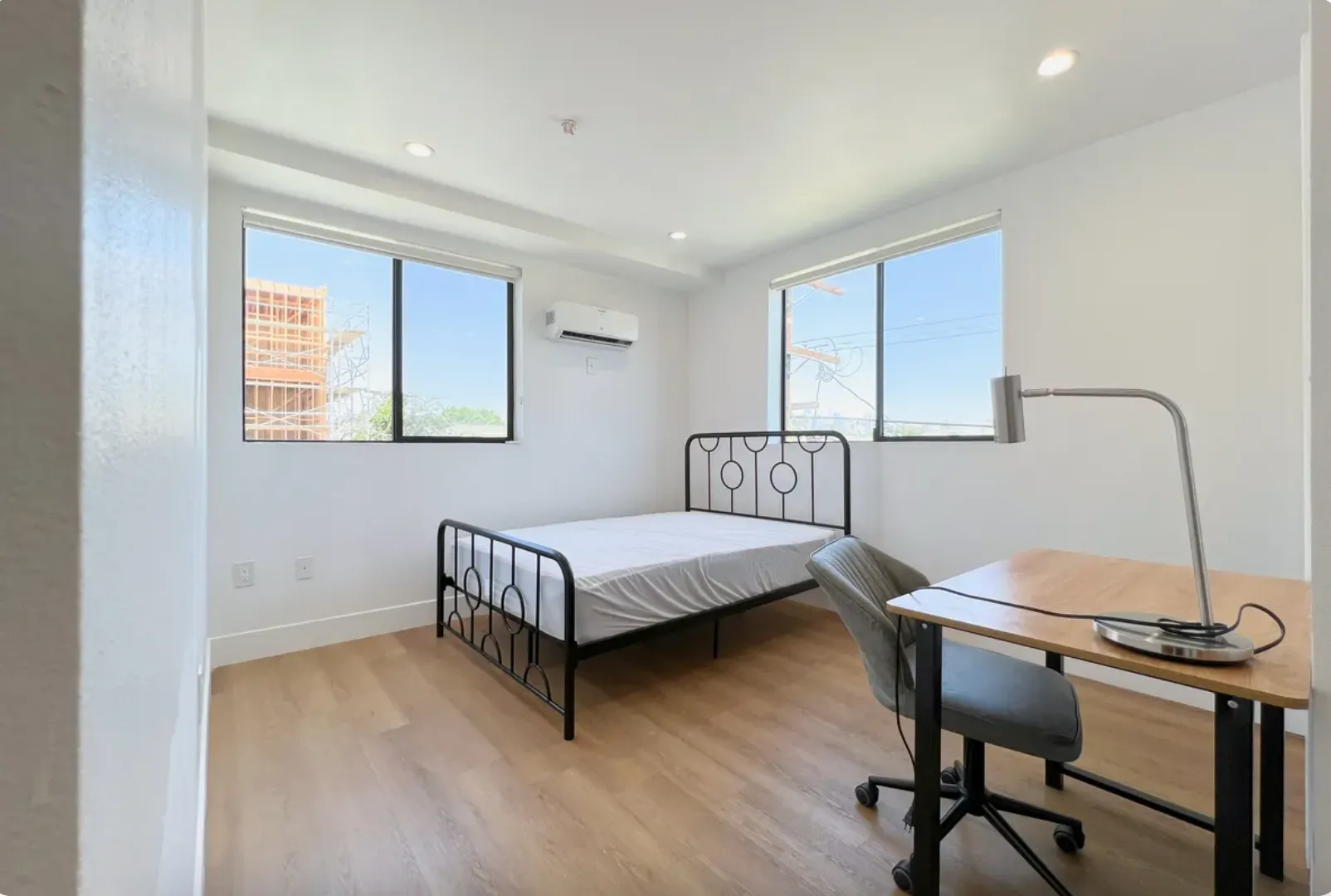 The Normandie, undefined, 3100 Normandie Ave, Los Angeles, CA 90007, USA, Photo:4