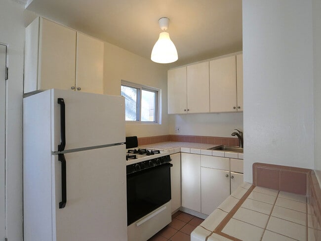 2615 5th St, undefined, 2615 5th St, Santa Monica, CA 90405, Photo:4