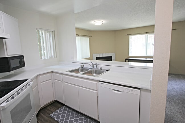 7575 Charmant Dr, undefined, 7575 Charmant Dr, San Diego, CA 92122, Photo:1