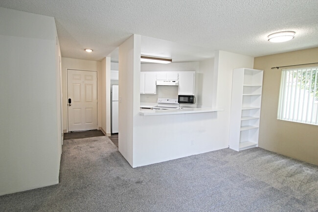 7575 Charmant Dr, undefined, 7575 Charmant Dr, San Diego, CA 92122, Photo:3