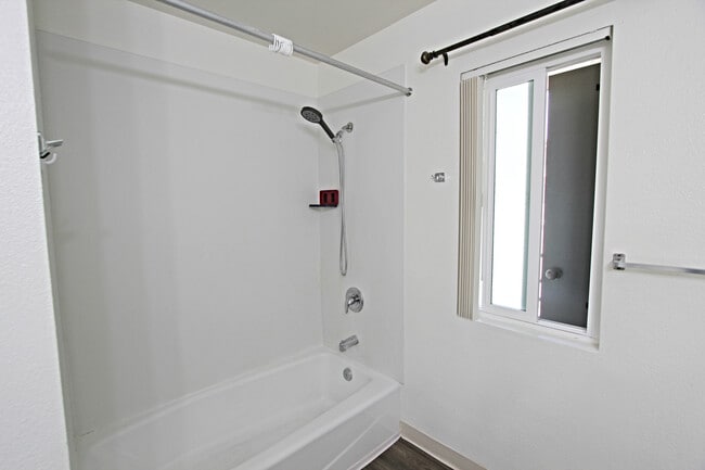 7575 Charmant Dr, undefined, 7575 Charmant Dr, San Diego, CA 92122, Photo:8