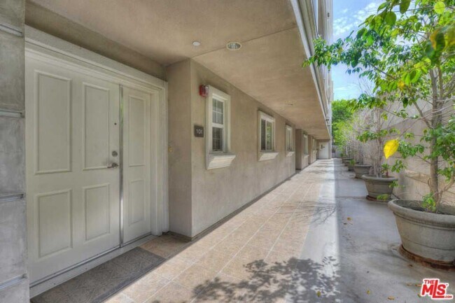 1742 Federal Ave, undefined, 1742 Federal Ave, Los Angeles, CA 90025, Photo:2