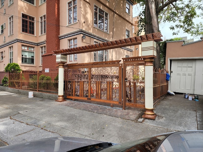 3100 College Ave, undefined, 3100 College Ave, Berkeley, CA 94705, Photo:4
