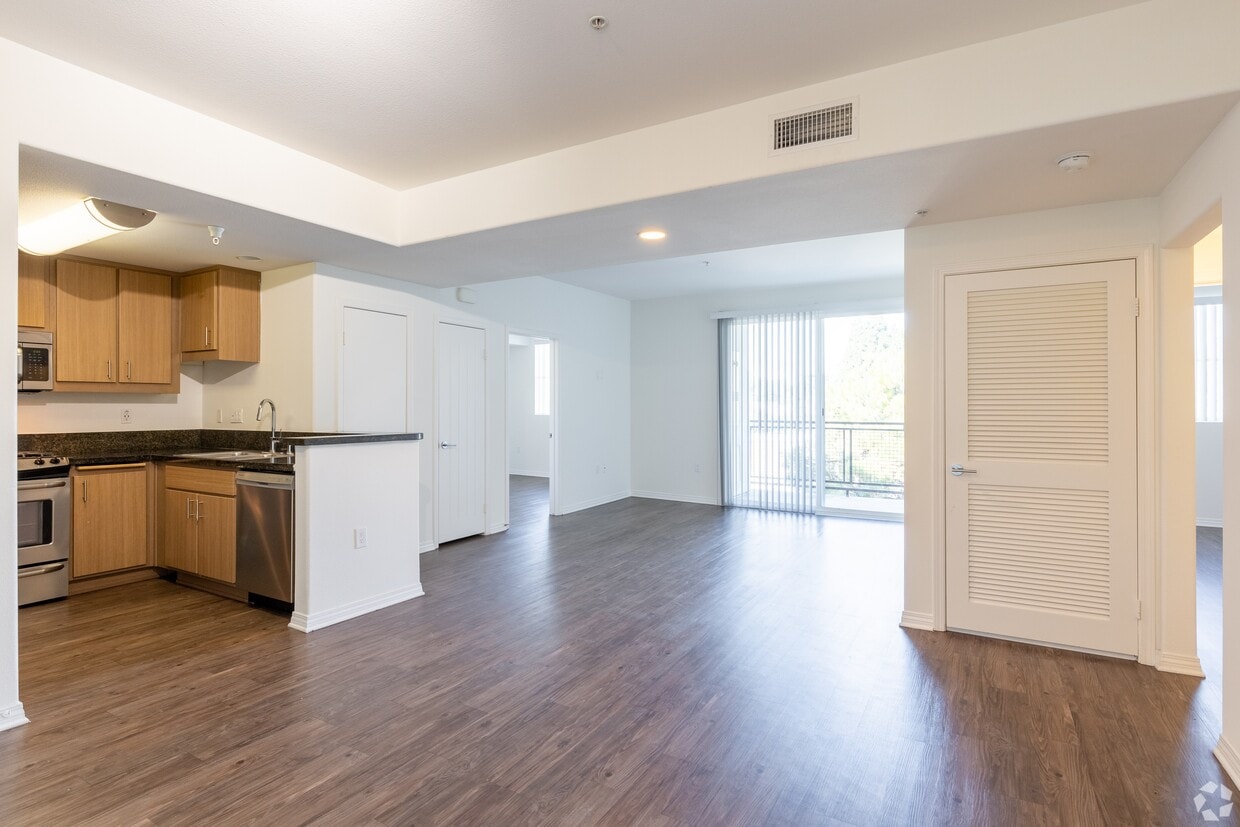18452 Halsted St, csun, 18452 Halsted St, Northridge, CA 91325, Photo:0