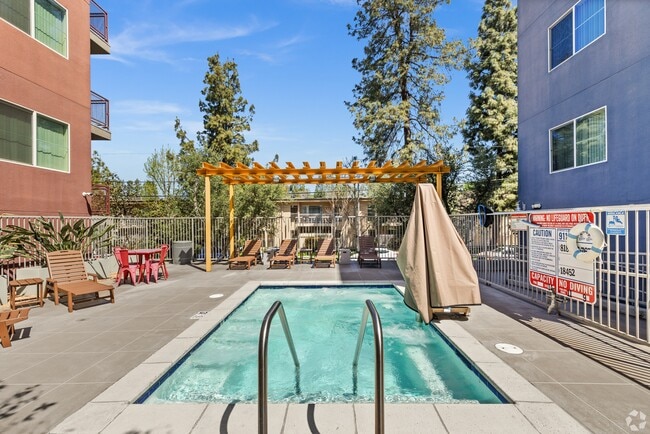 18452 Halsted St, csun, 18452 Halsted St, Northridge, CA 91325, Photo:2