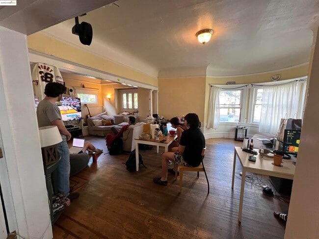 2642 College Ave, undefined, 2642 College Ave, Berkeley, CA 94704, Photo:2