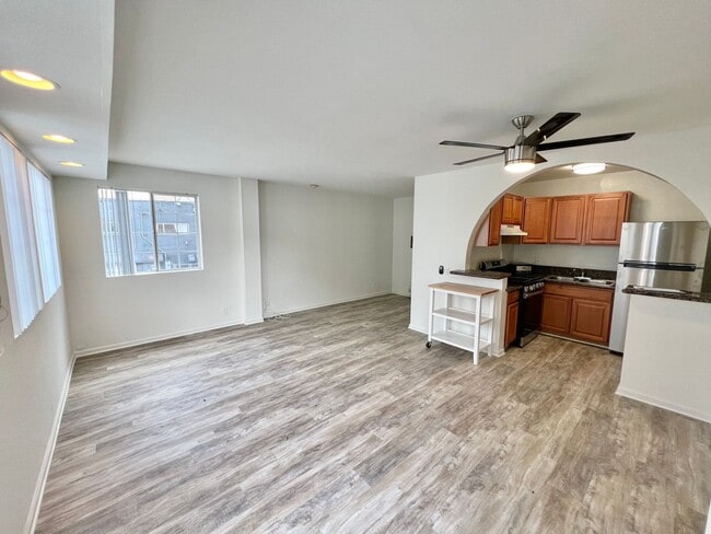 12301-12307 Pacific Ave, undefined, 12301-12307 Pacific Ave Unit 01 09, Los Angeles, CA 90066, Photo:3
